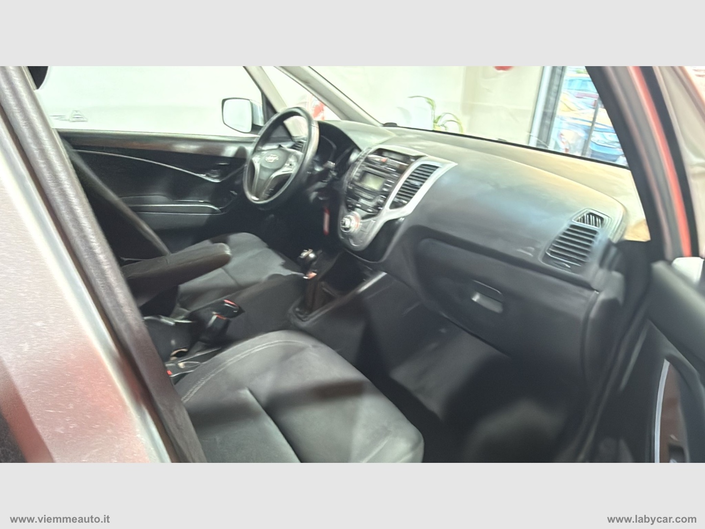 ix20 1.4 CRDI 90 CV Style - immagine 9