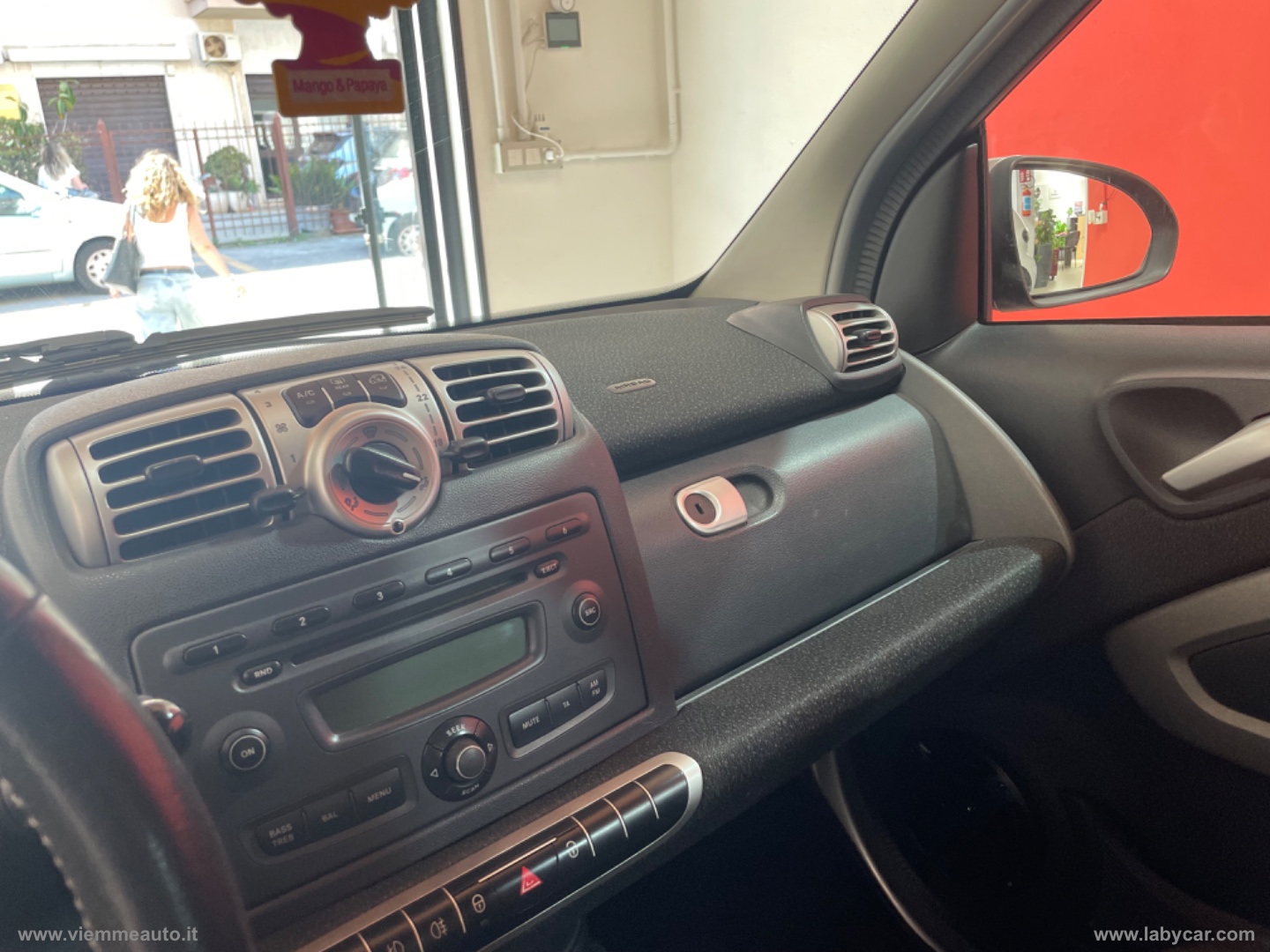 fortwo 1000 52 kW MHD coupé passion - immagine 9