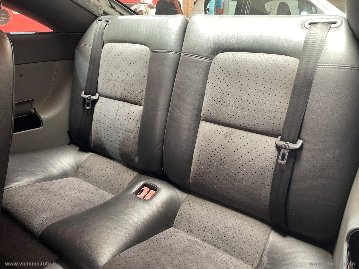 TT Coupé 1.8 T 20V 179CV quattro - immagine 9