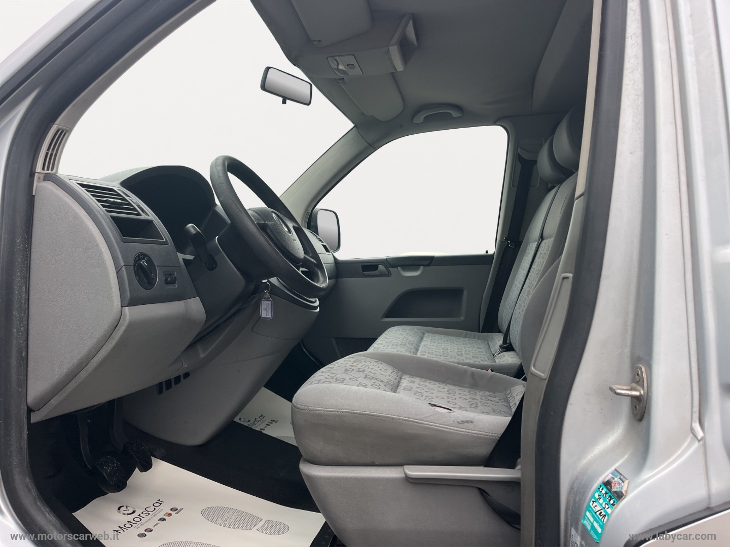 Transporter 1.9 TDI 102CV PC Kombi - immagine 9