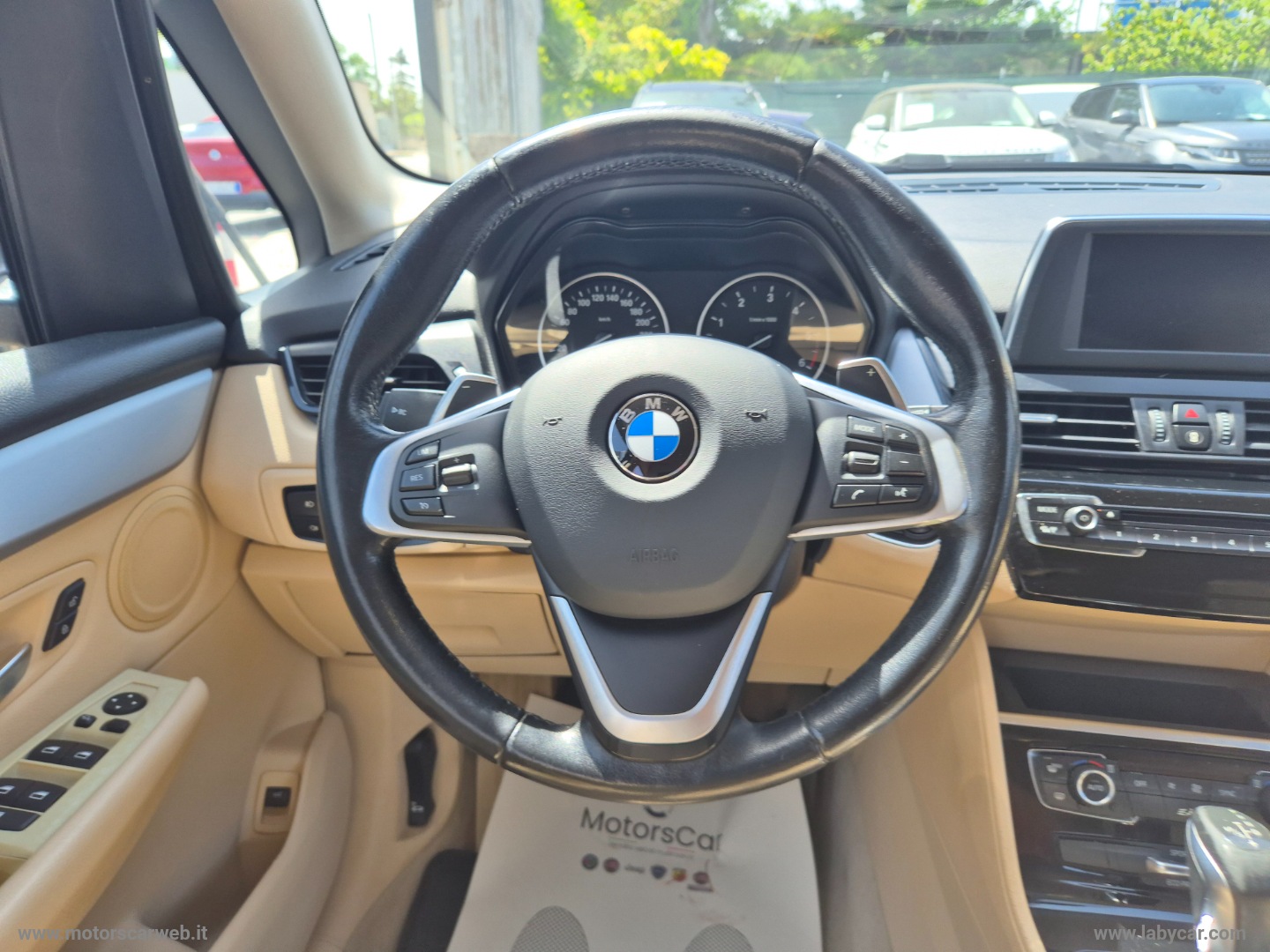 218d Active Tourer Advantage - immagine 9