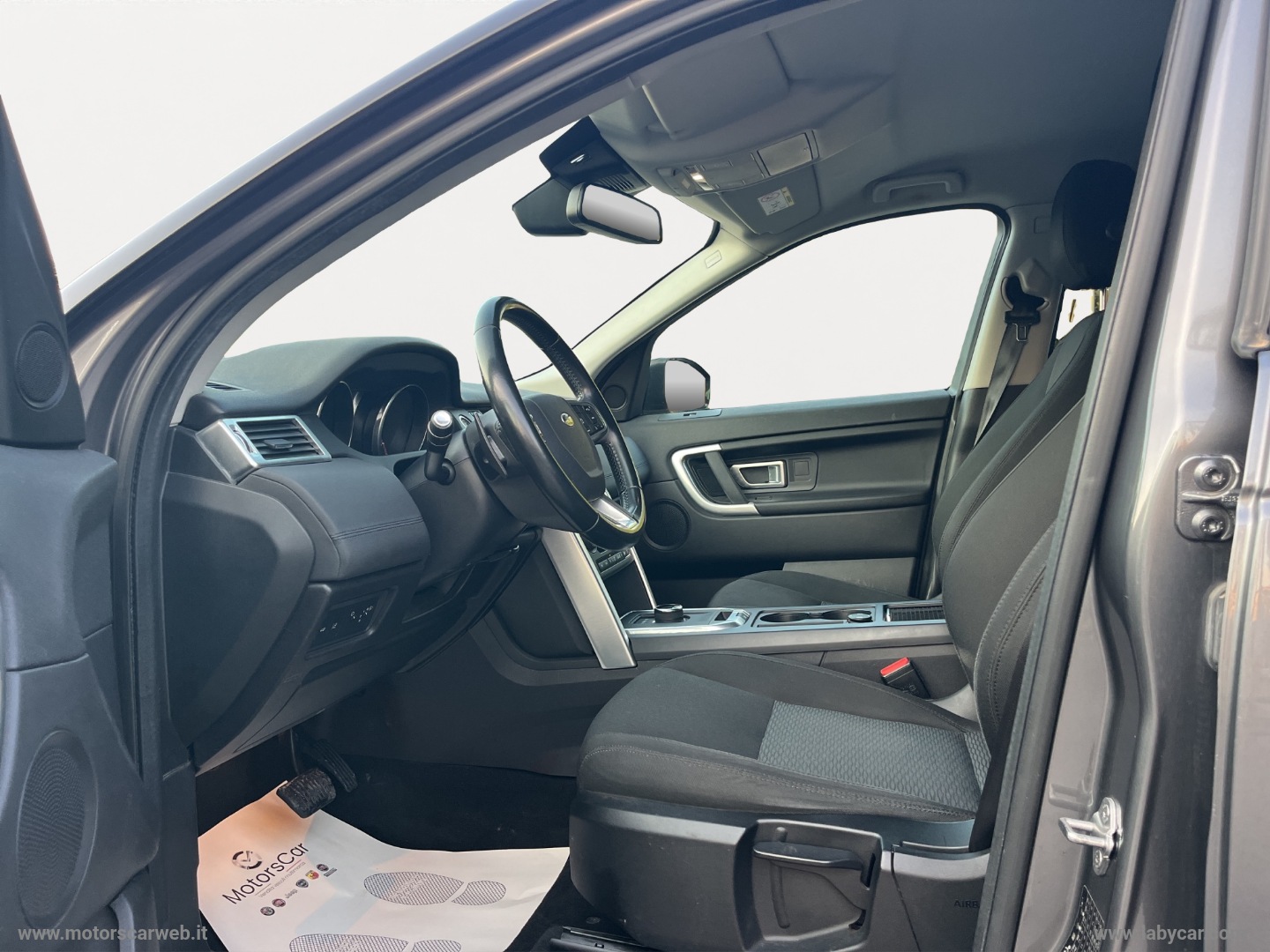 Discovery Sport 2.0 TD4 150CV Door All Wheel Drive - immagine 9
