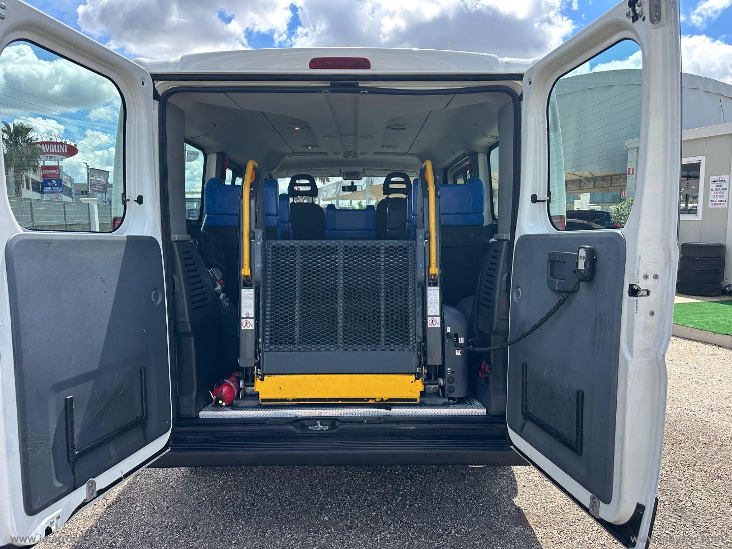 Ducato 2.3 MJT 120CV 9 POSTI E RAMPA DISABILI ELETTRICA - immagine 9
