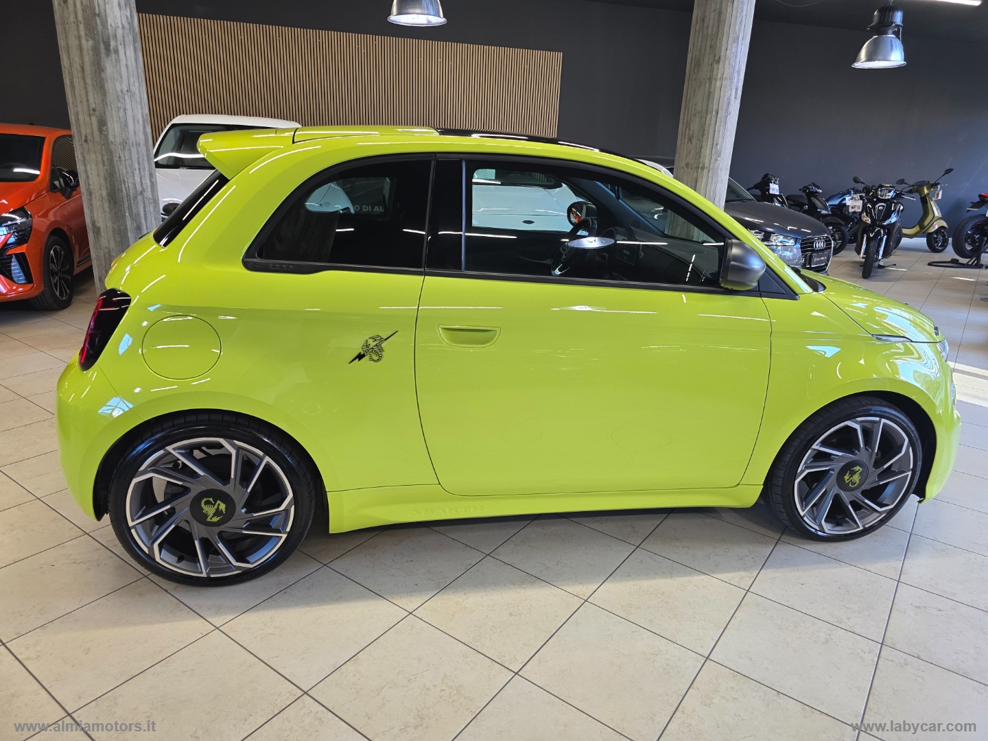 500e Turismo - immagine 9