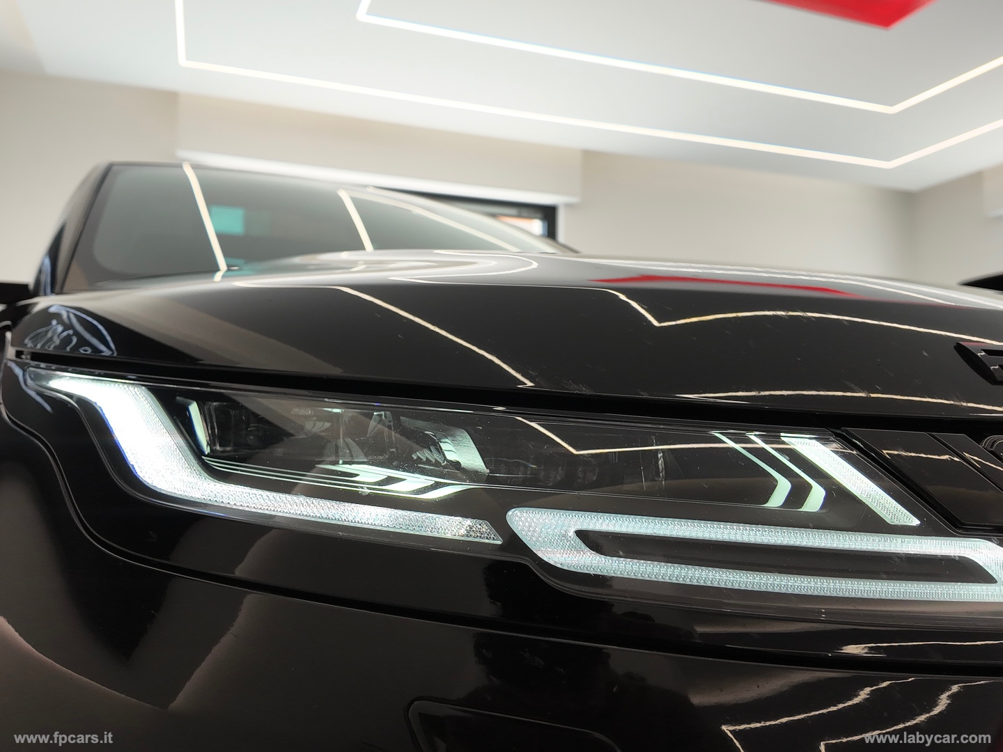 RR Evoque 2.0D I4 204 CV AWD Aut R-D.HSE - immagine 9