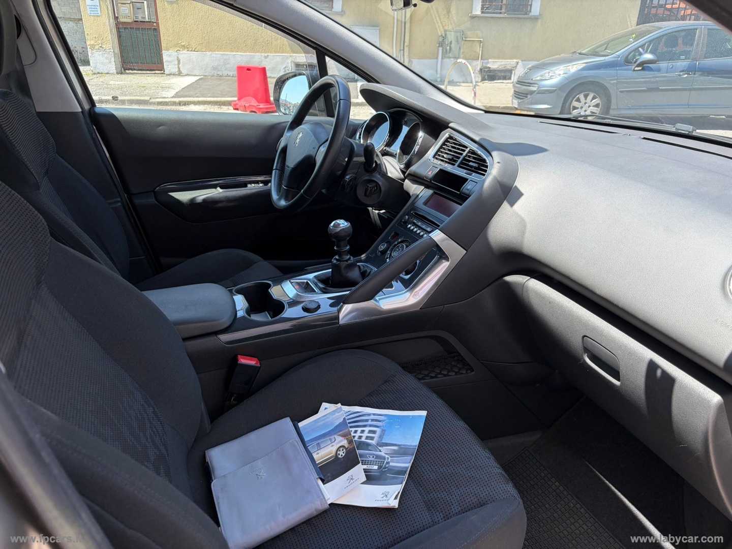3008 1.6 HDi 112 CV Active - immagine 9
