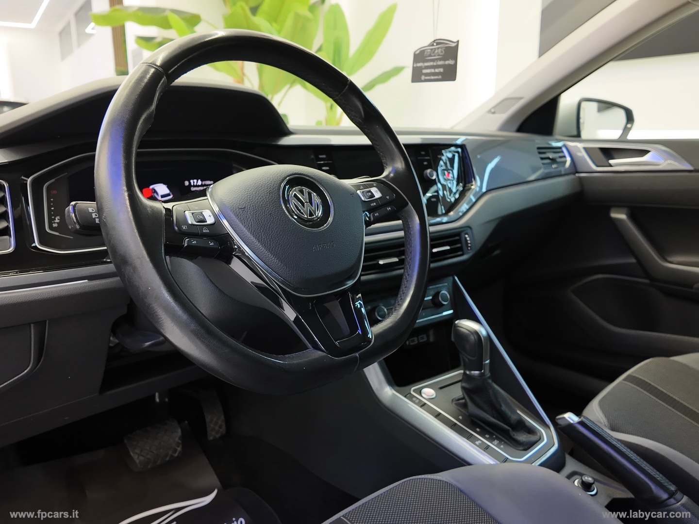Polo 1.0 TSI 115 CV DSG R-Line - immagine 9
