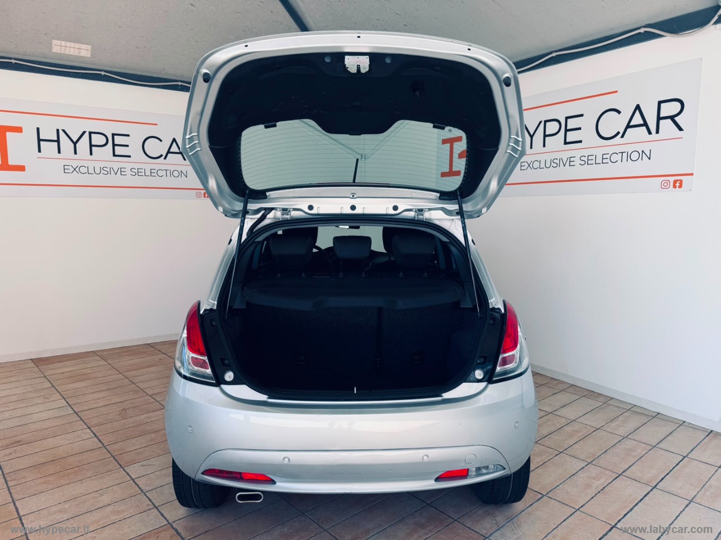 Ypsilon 1.0 FireFly 5p.S&S Hybryd Gold - immagine 9