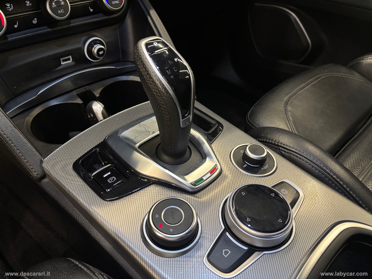Stelvio 2.2 T.diesel 210CV AT8 Q4 Veloce - immagine 9