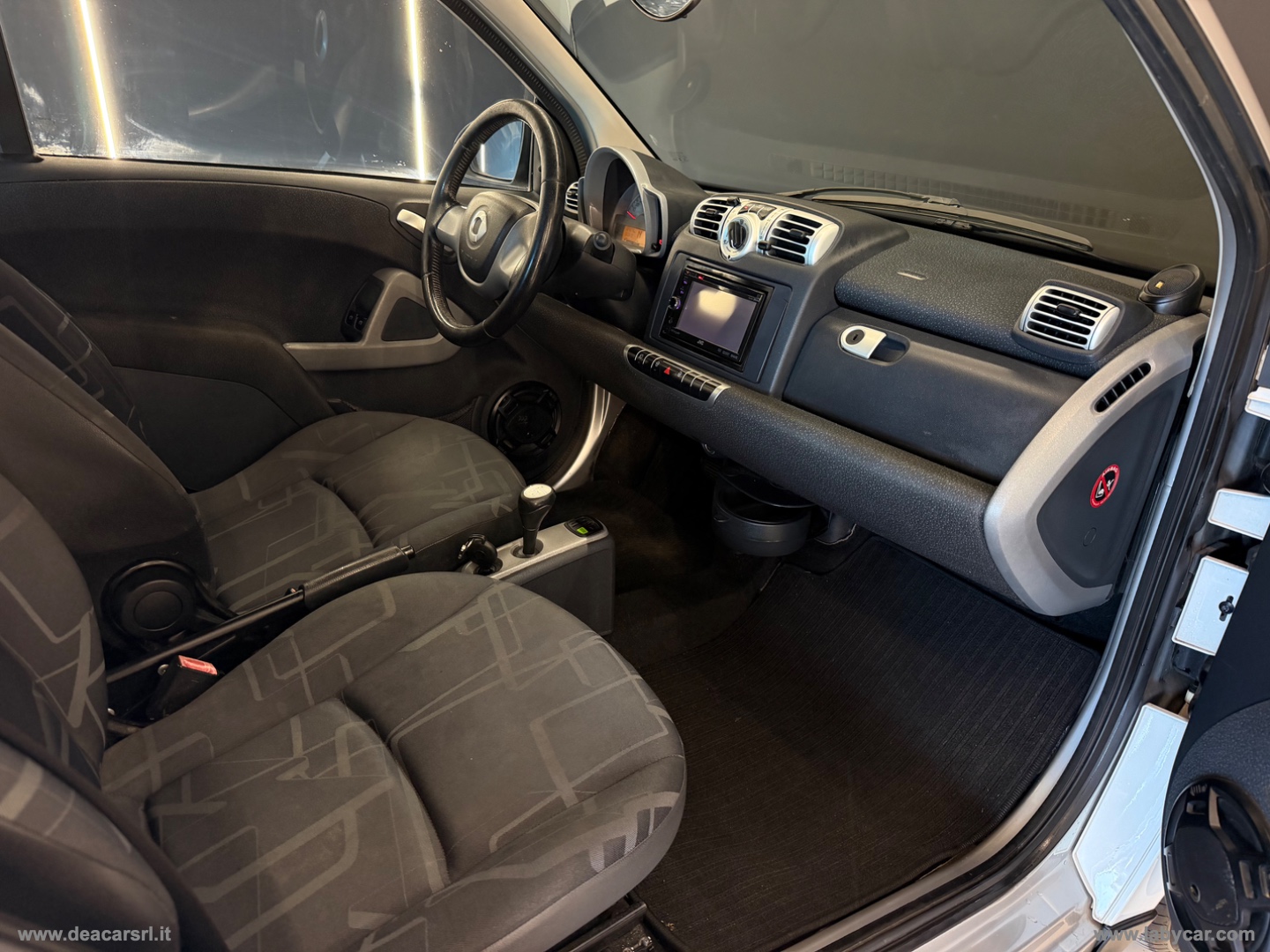 fortwo 1000 52 kW MHD coupé pure - immagine 9