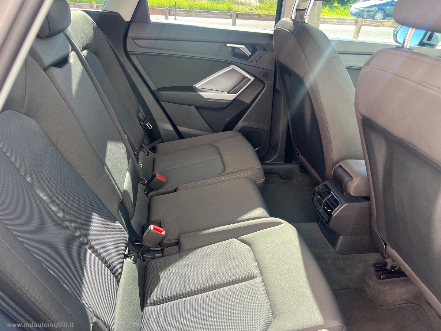 Q3 35 TFSI S tronic Business Advanced SOLO KM.65000 - immagine 9