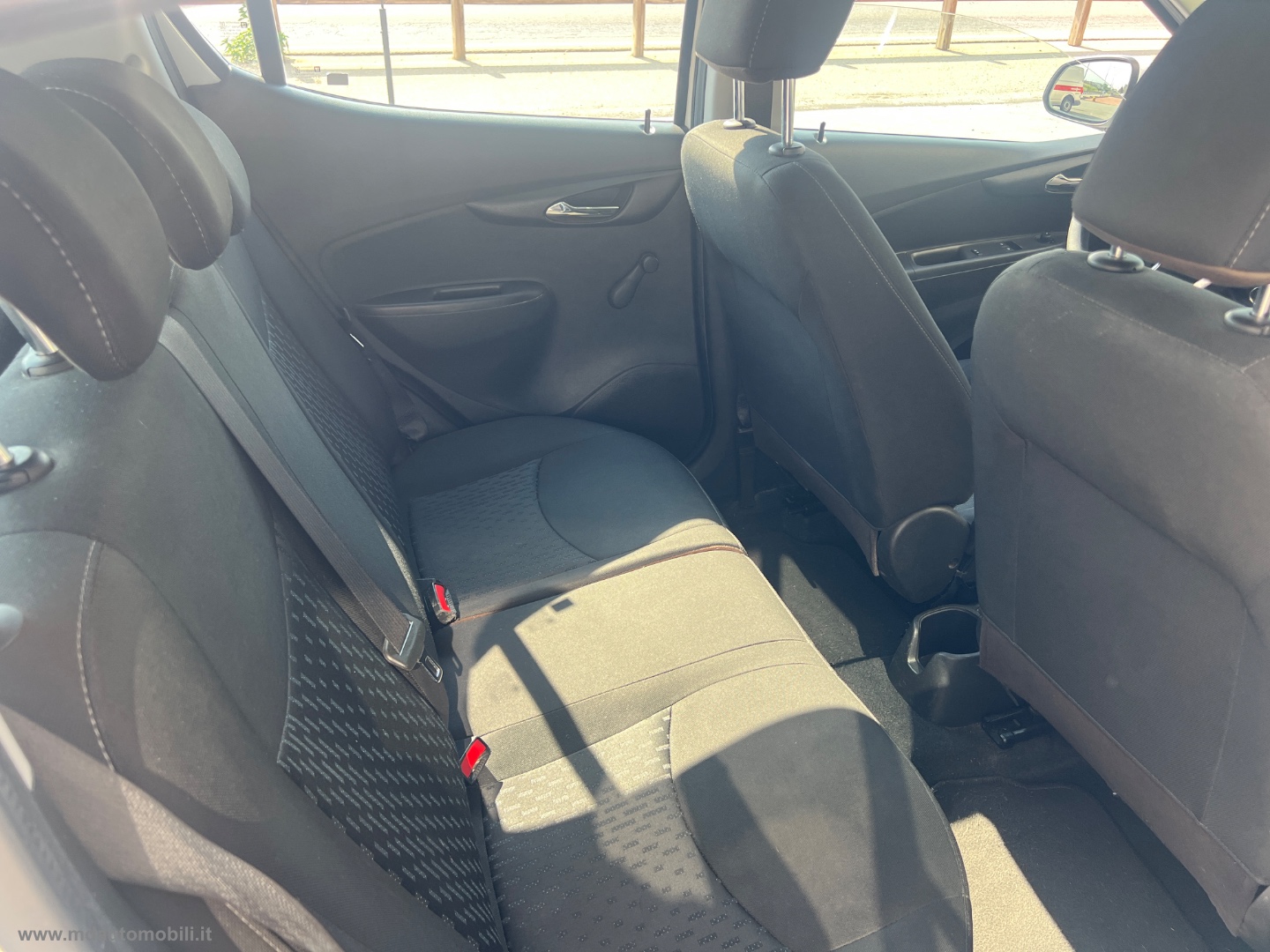 Karl Rocks 1.0 73 CV SOLO KM.118000 - immagine 9