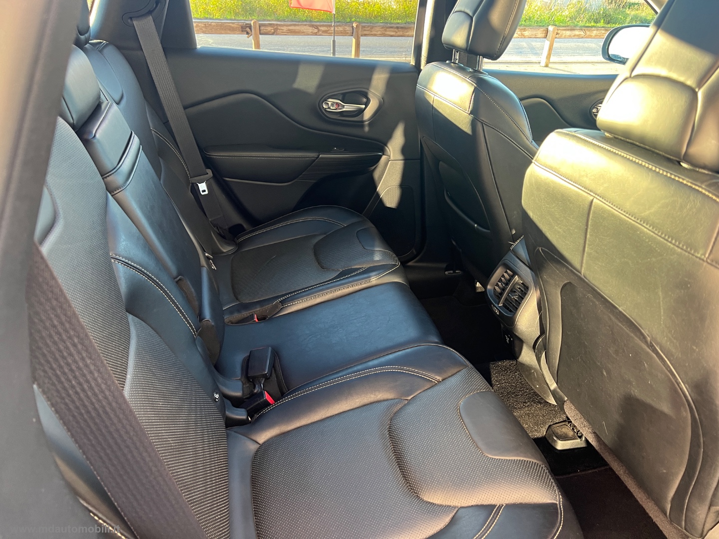 Cherokee 2.0 Mjt II 170 CV 4WD AD.I Lim. SOLO KM.127000 - immagine 9