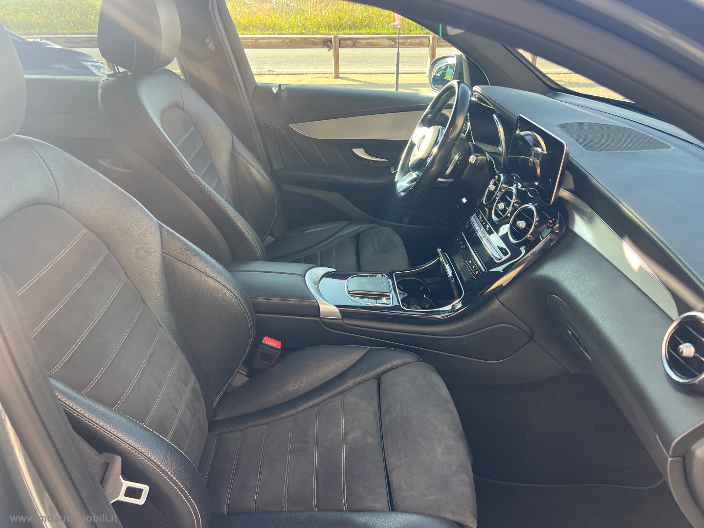GLC 220 d 4Matic Coupé Premium Plus RESTYLING TETTO VIRTUAL 20 - immagine 9