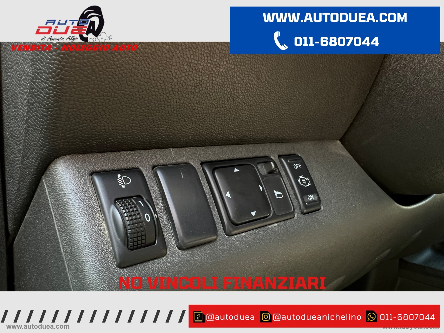 Navara 2.5 dCi 4WD Double Cab Sport - immagine 9