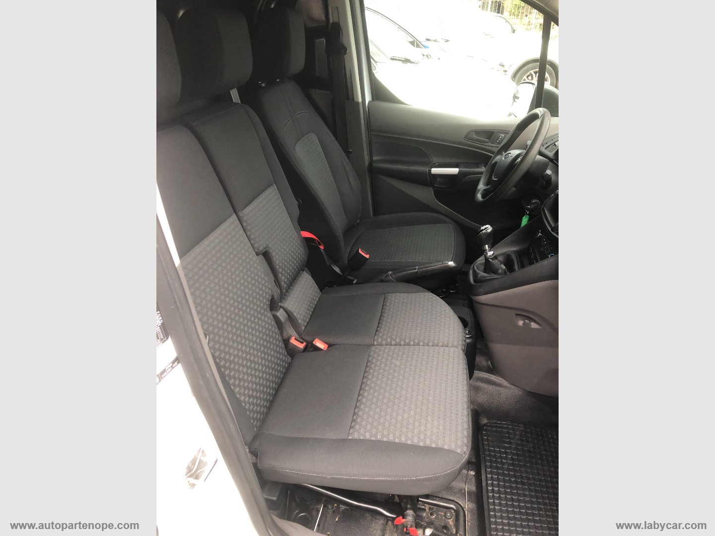 Tran.Con. 200 1.5TDCi 100 PC Furg. Trend - immagine 9