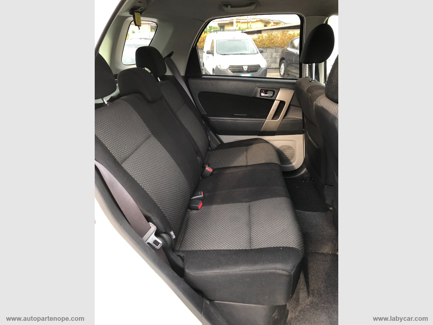 Terios 1.5 4WD B Easy Green Powered - immagine 9