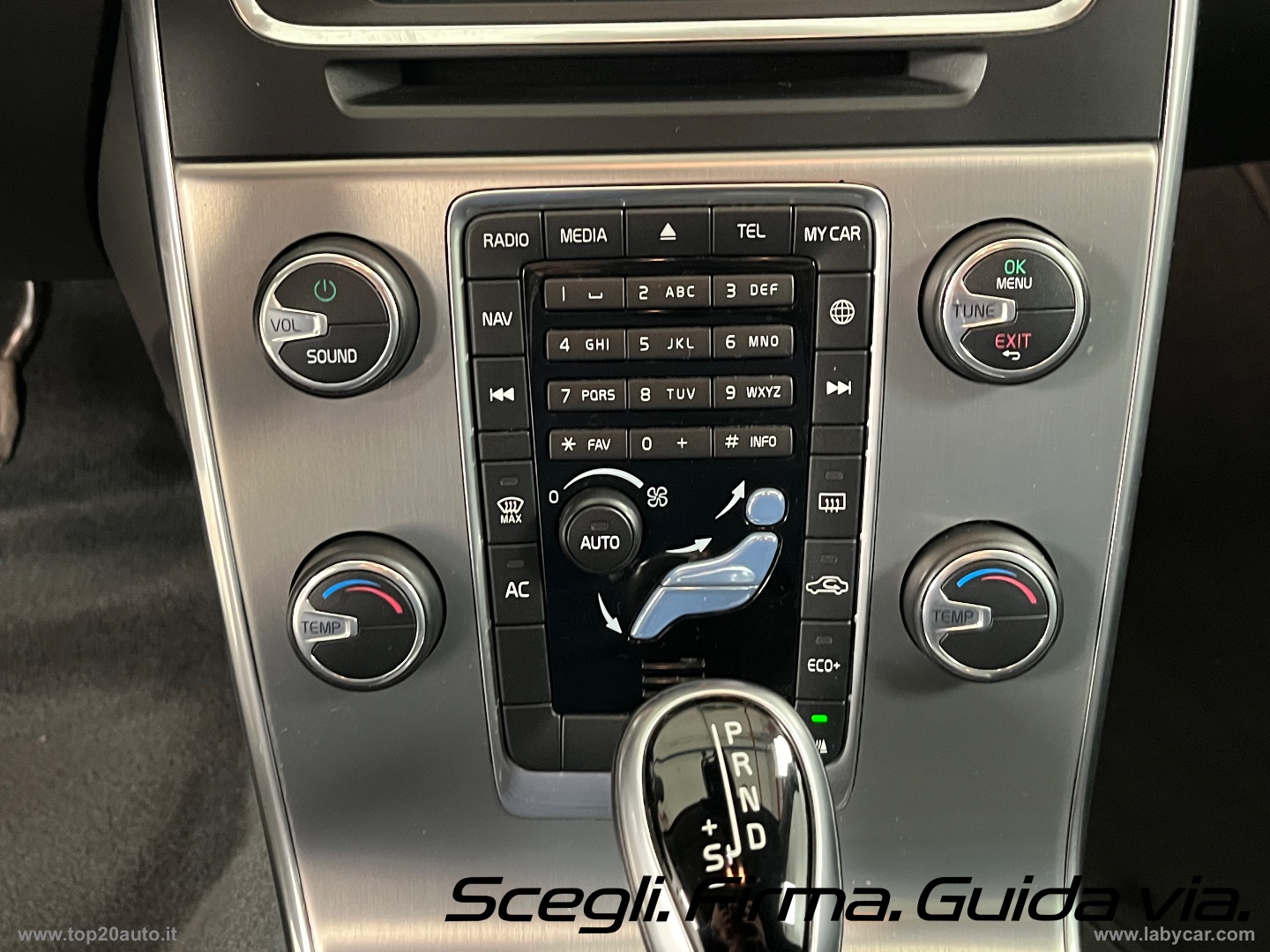 V60 Cross Country D3 Geartronic Momentum - immagine 9