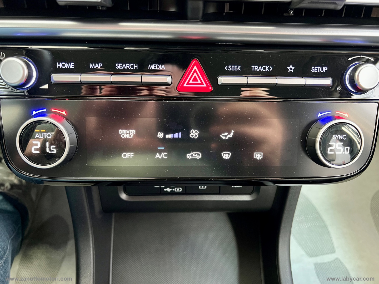 Tucson 1.6 PHEV aut. Business - immagine 9