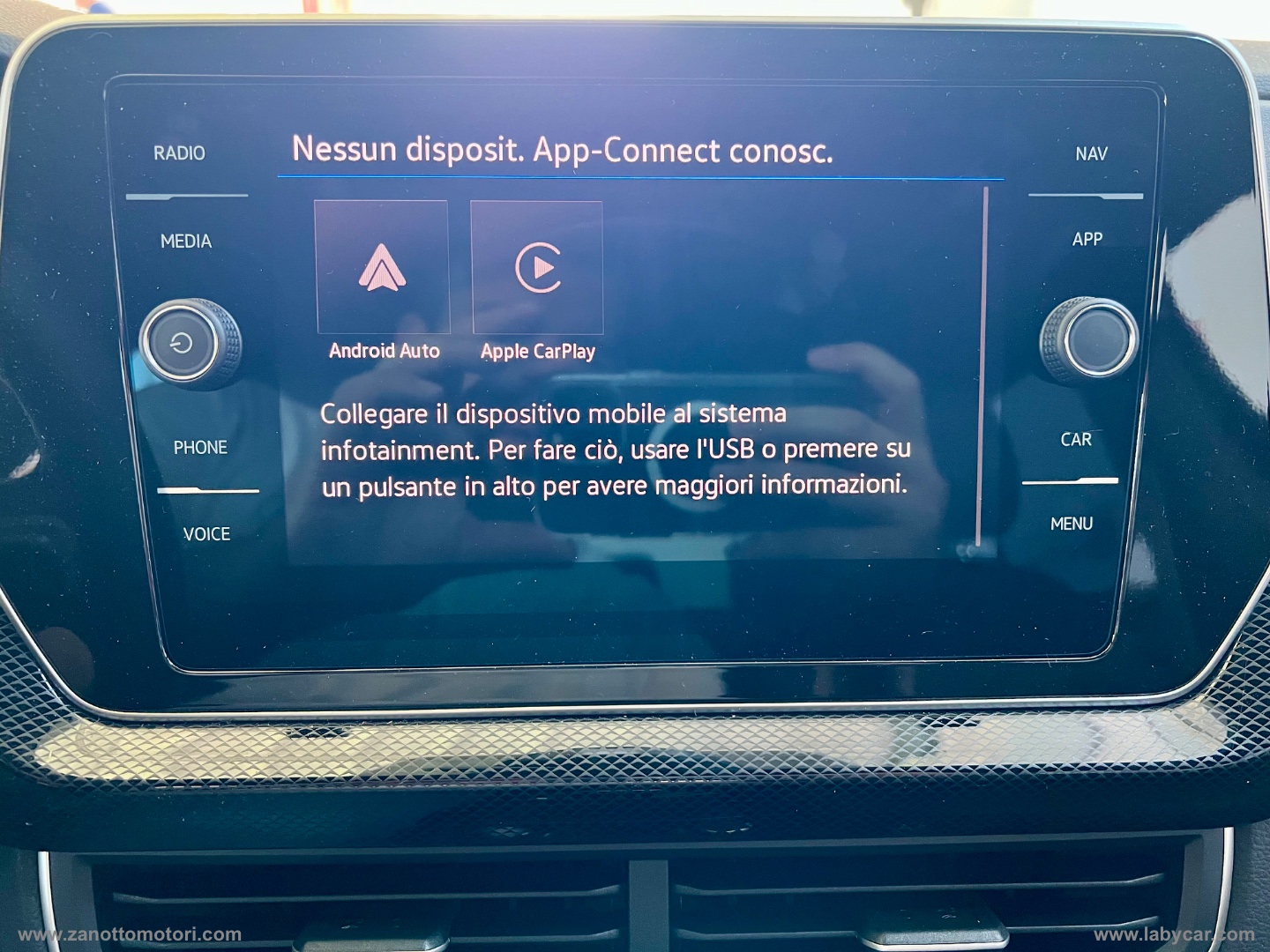 T-Cross 1.0 TSI 115 CV R-Line Plus PREZZO REALE - immagine 9