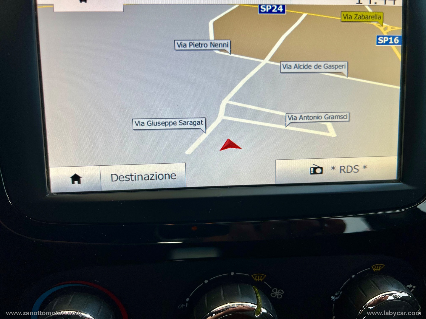 Captur dCi 8V 90 CV Life PREZZO REALE - immagine 9