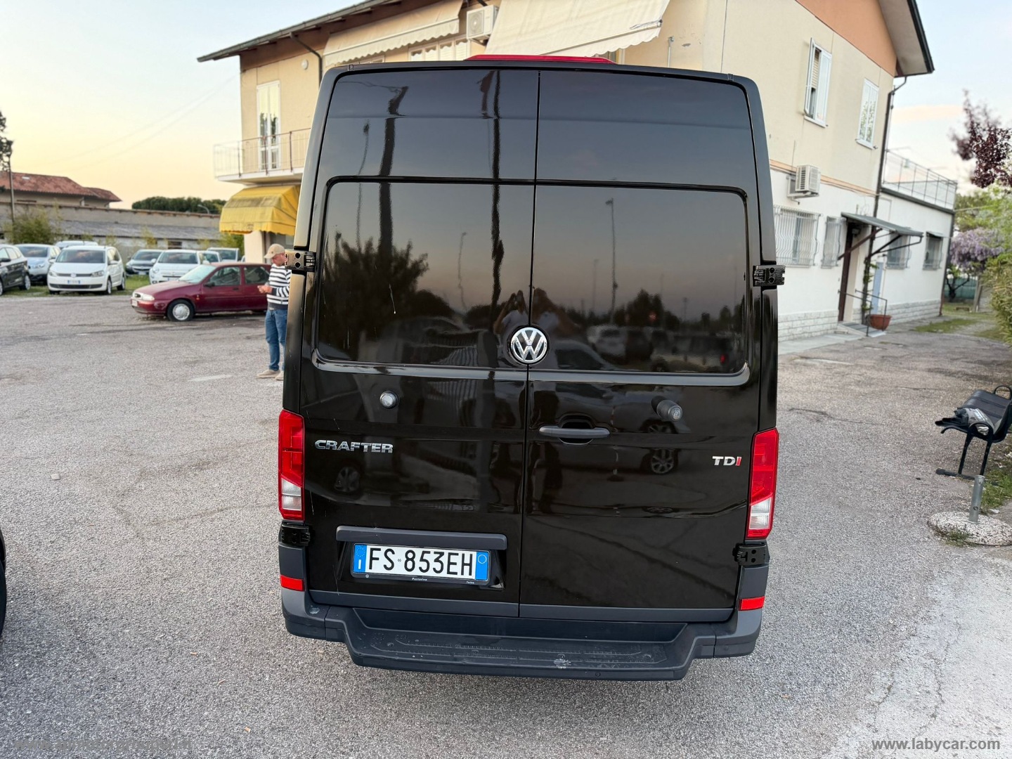 Crafter 30 2.0 TDI 140CV L2 H2 FURGONE LOGISTIC - immagine 9