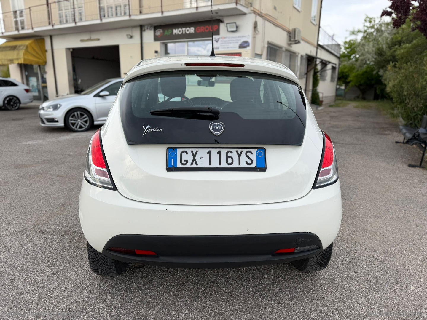 Ypsilon 0.9 T.Air 85CV 5p. Met.Ec. Gold - immagine 9