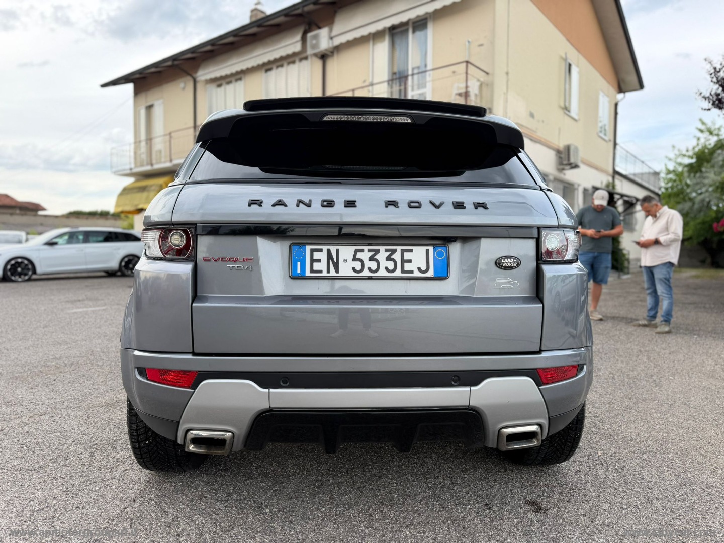 RR Evoque 2.2 TD4 150CV HSE Dynamic - immagine 9