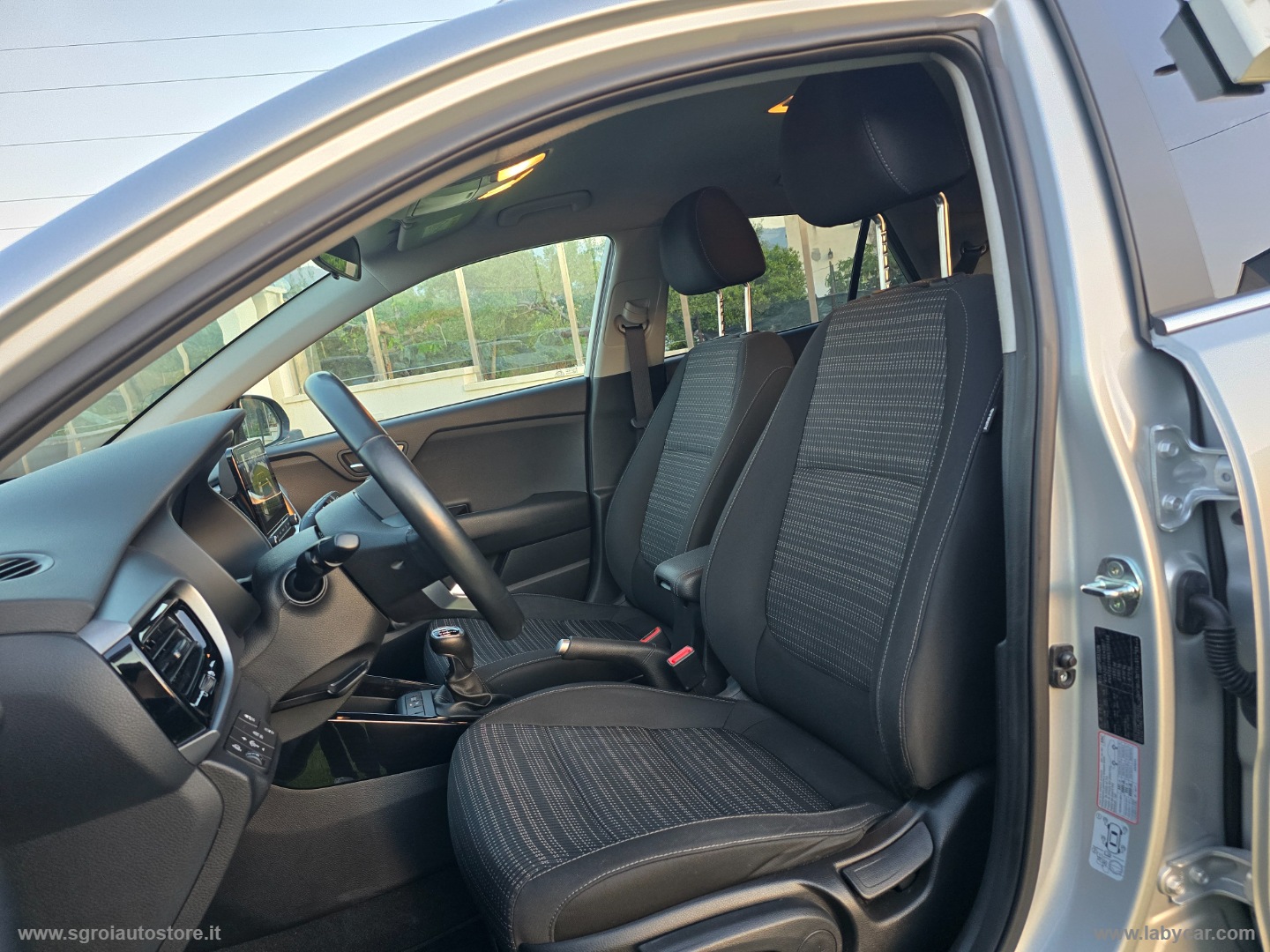 Stonic 1.0 T-GDi 100 CV MHEV iMT Style - immagine 9
