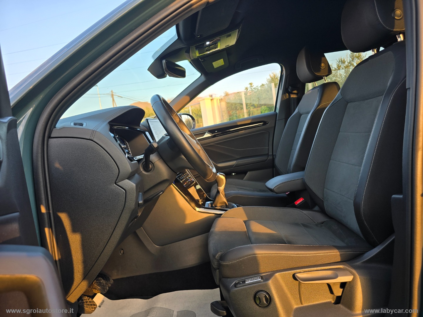 T-Roc 2.0 TDI SCR Style - immagine 9