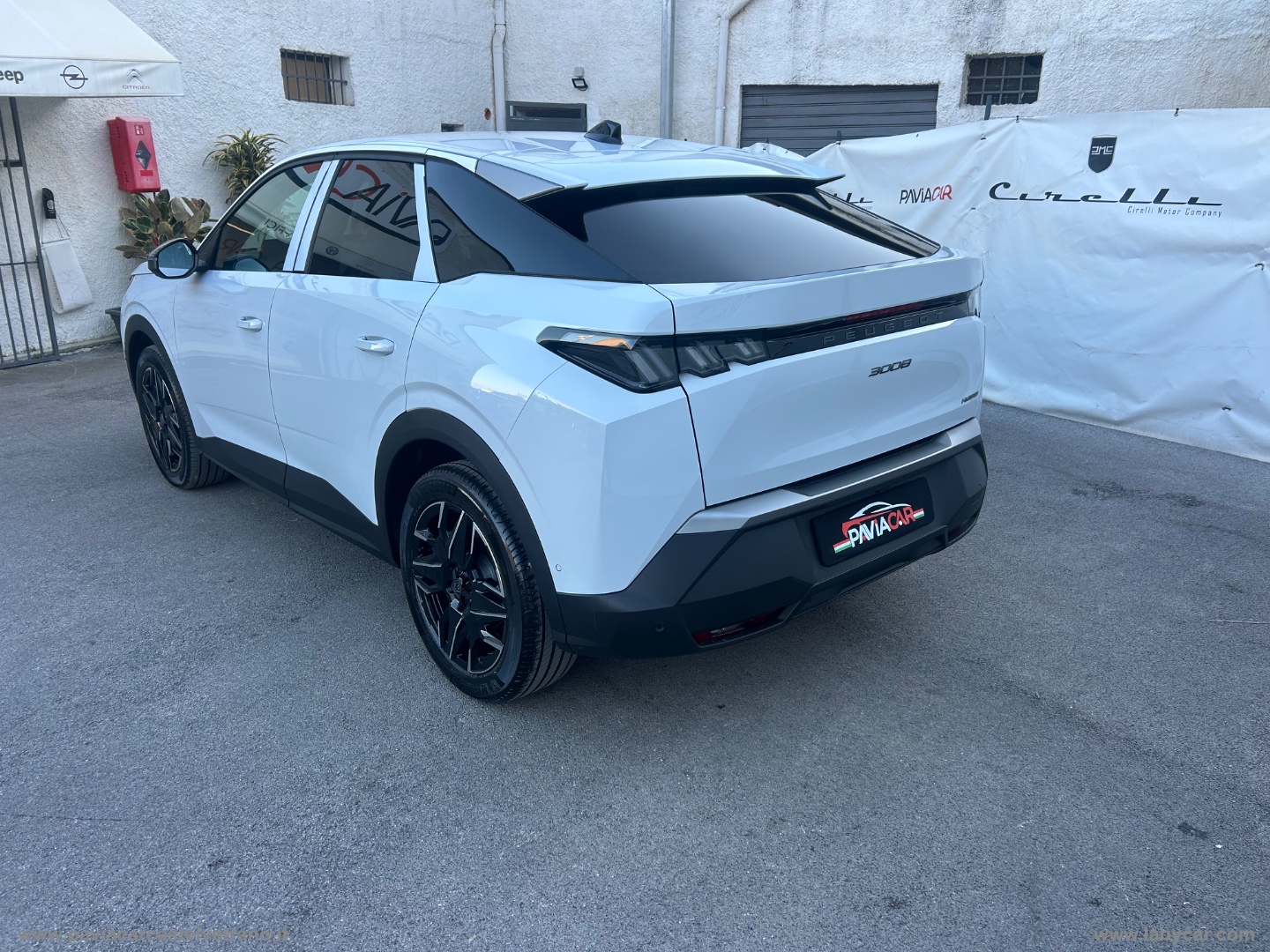 3008 Hybrid 145 e-DCS6 Allure KM/0 - immagine 9