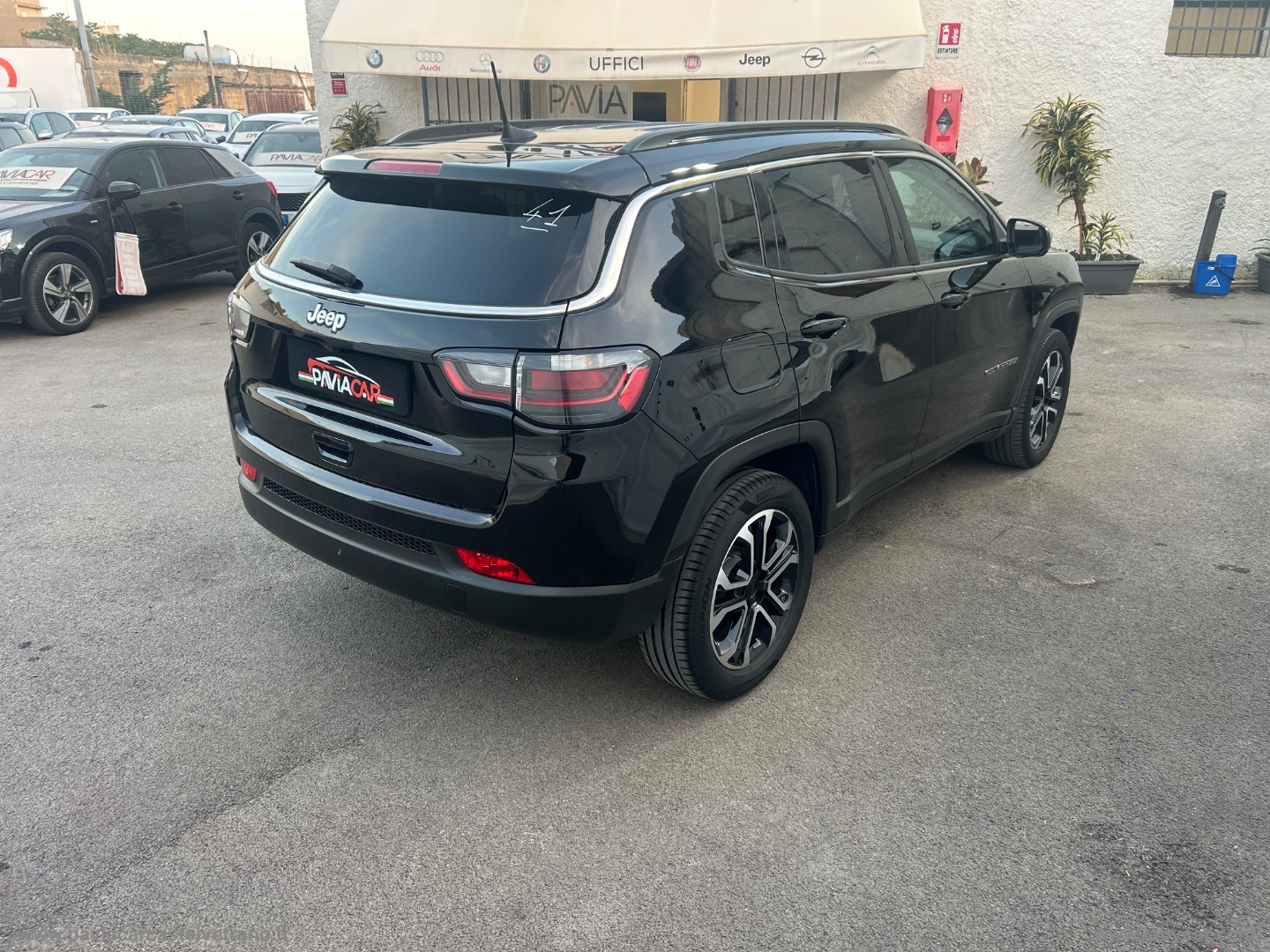 Compass 1.6 Mjt II 2WD Limited - immagine 9