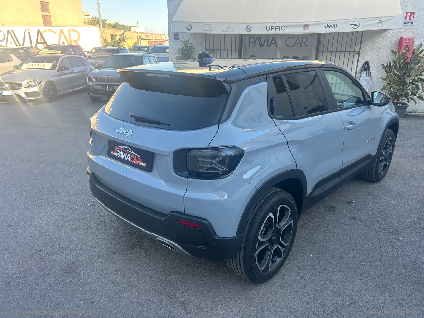 Avenger 1.2 Turbo 110CV e-Hybr. Summit KM/0 - immagine 9