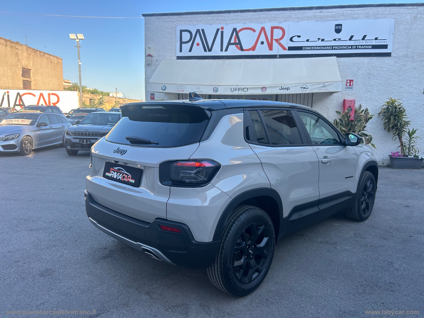 Avenger 1.2 Turbo 110CV e-Hybr. Summit KM/0 - immagine 9