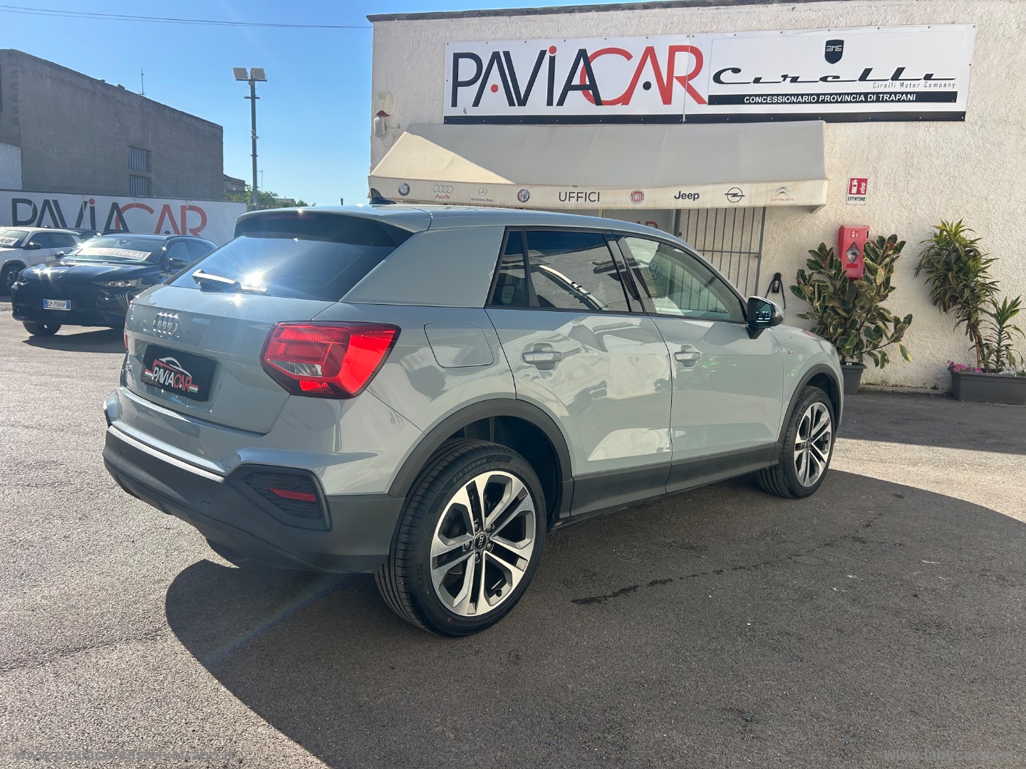 Q2 30 TDI S tronic Identity Black - immagine 9
