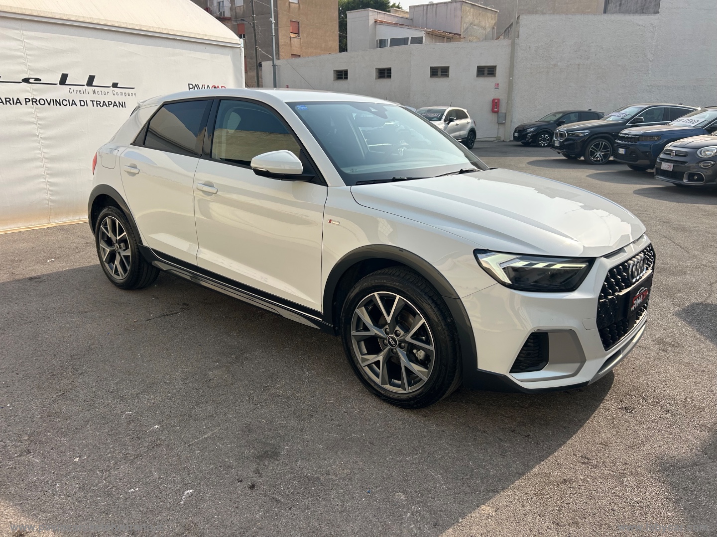 A1 citycarver 30 TFSI S tronic Admired - immagine 9