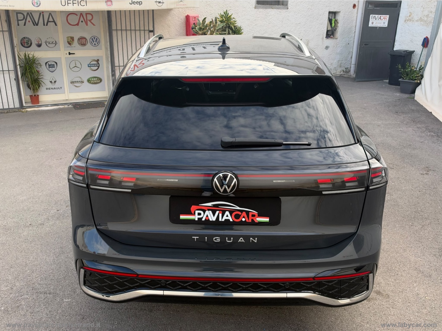 Tiguan 2.0 TDI 150 CV DSG R-Line - immagine 9