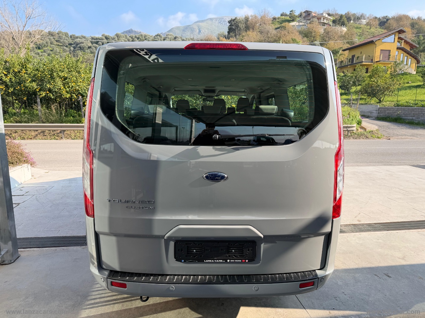 Tourneo Custom 320 2.0 TDCi 105 PL Trend - immagine 9