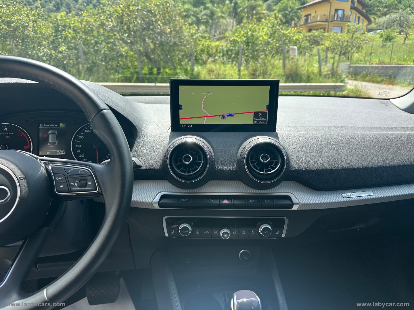 Q2 30 TDI S tronic Business - immagine 9