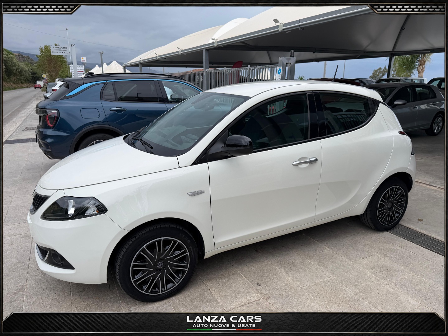 Ypsilon 1.0 FireFly 5p.S&S Hybryd Gold - immagine 9