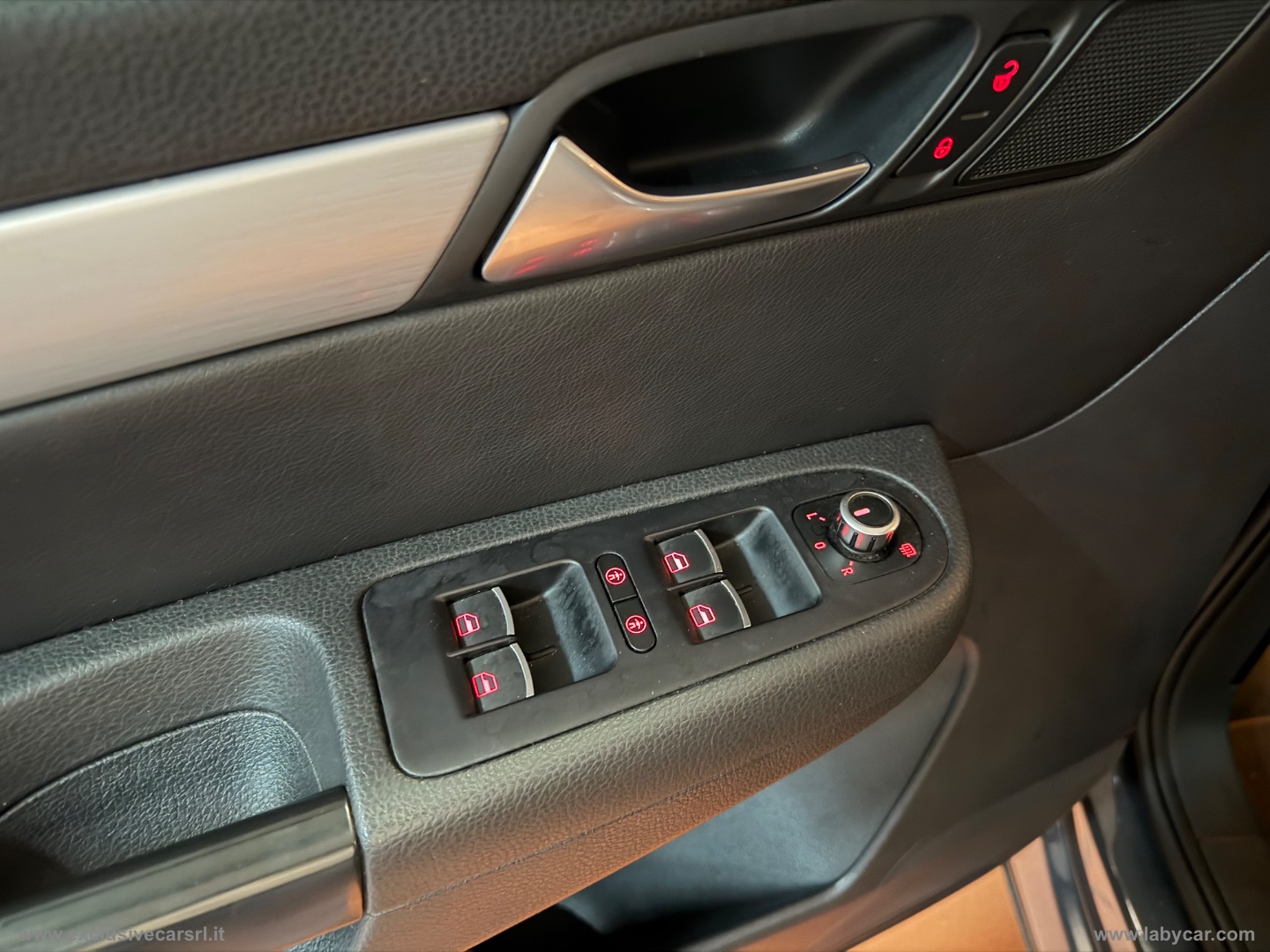 Sharan 2.0 TDI DSG Highline Business BMT - immagine 9