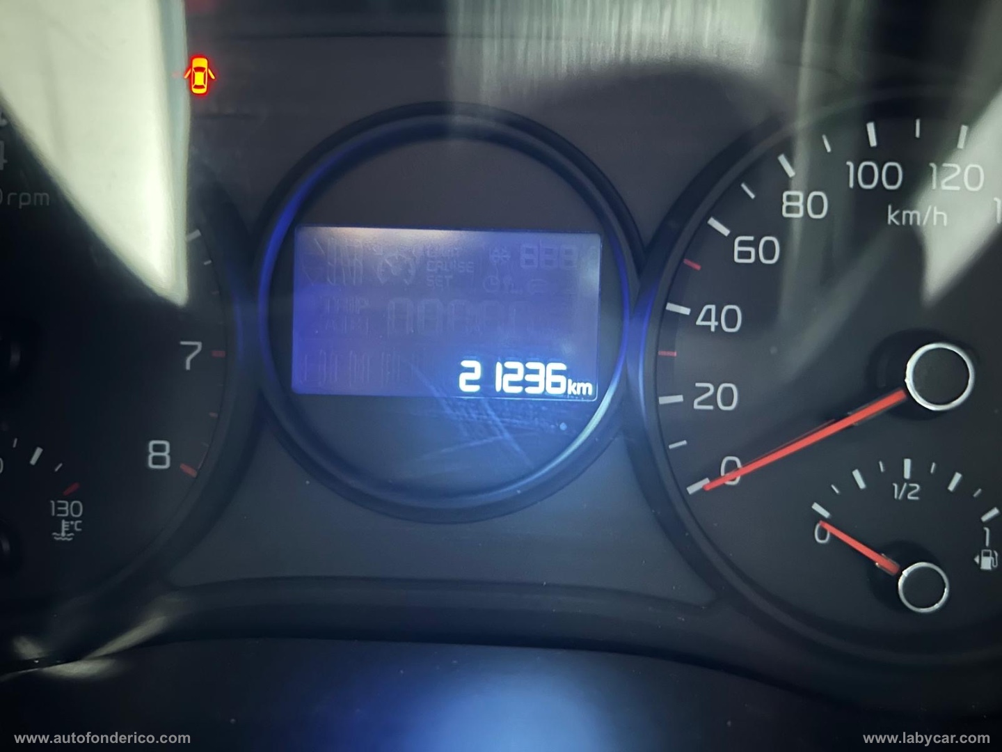 Picanto 1.0 12V 5p. X Line - immagine 9