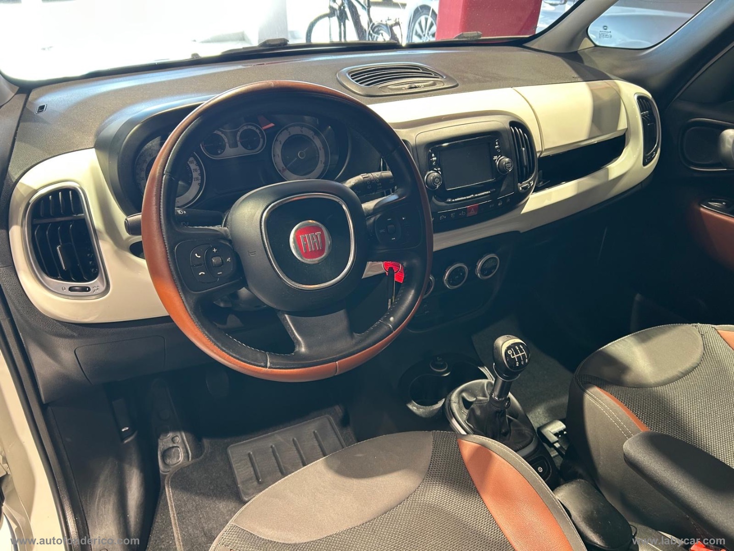 500L 1.6 MJT 105 CV Trekking - immagine 9