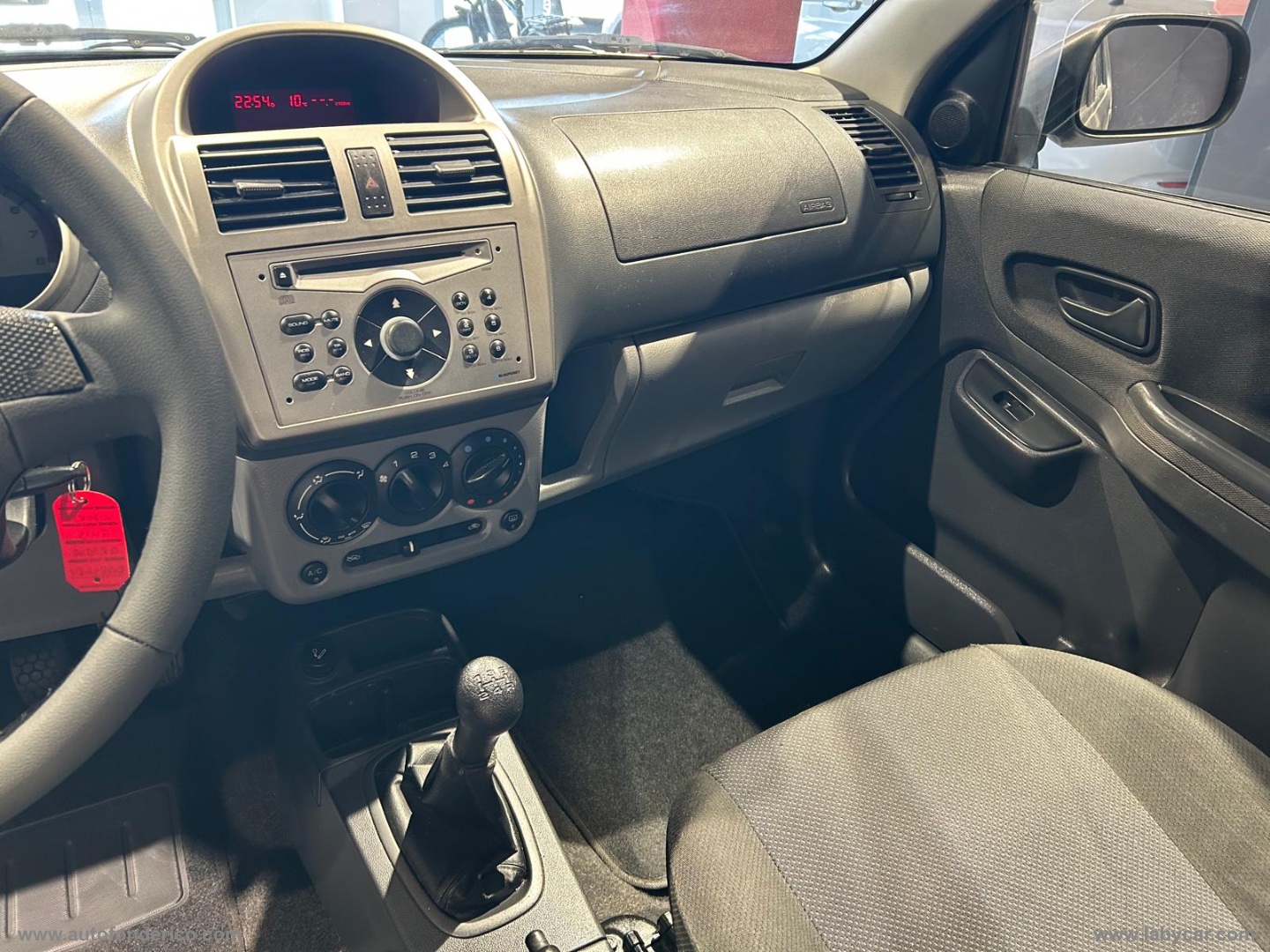 Ignis 1.5 16V 4WD GL - immagine 9