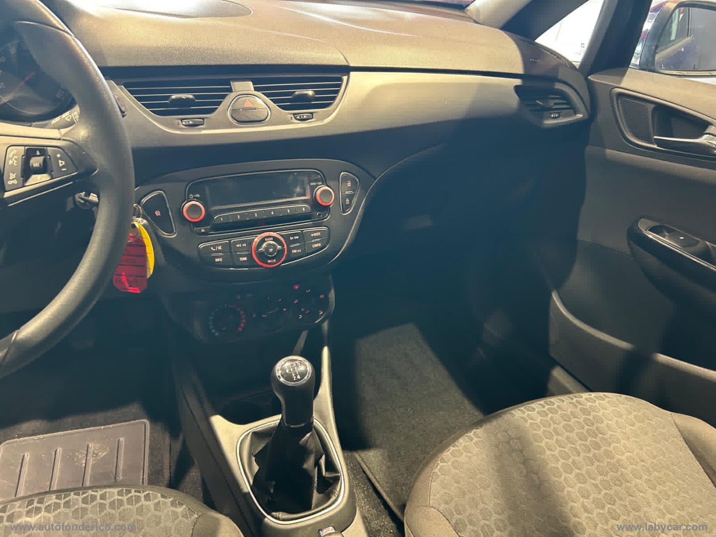 Corsa 1.2 Coupé n-Joy - immagine 9