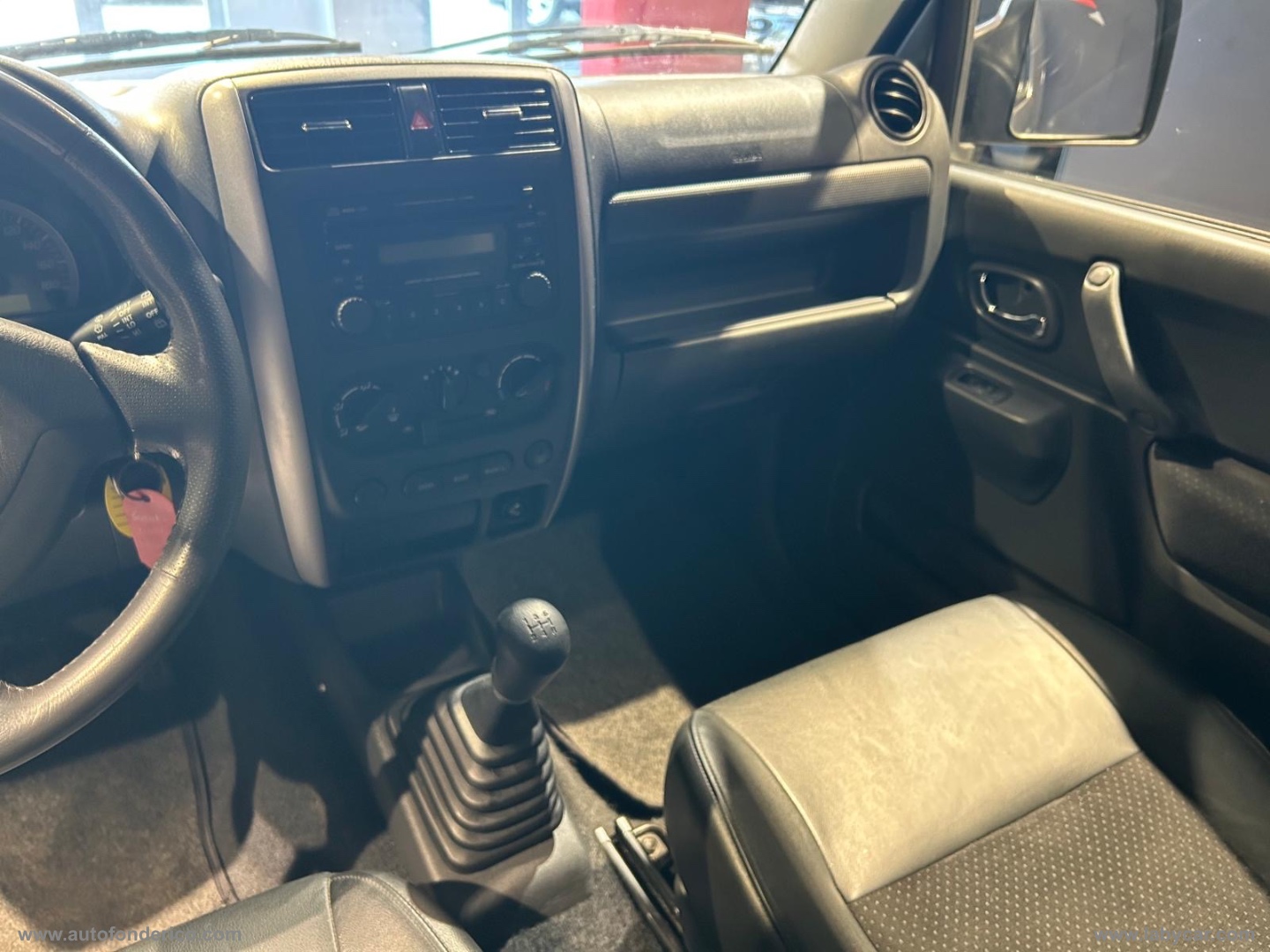 Jimny 1.3 4WD JLX - immagine 9
