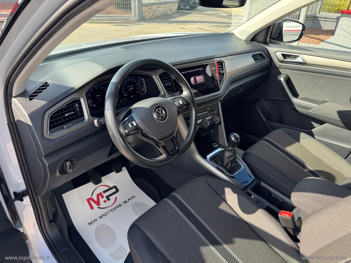 T-ROC STYLE 1.0 TSI 110CV - immagine 9