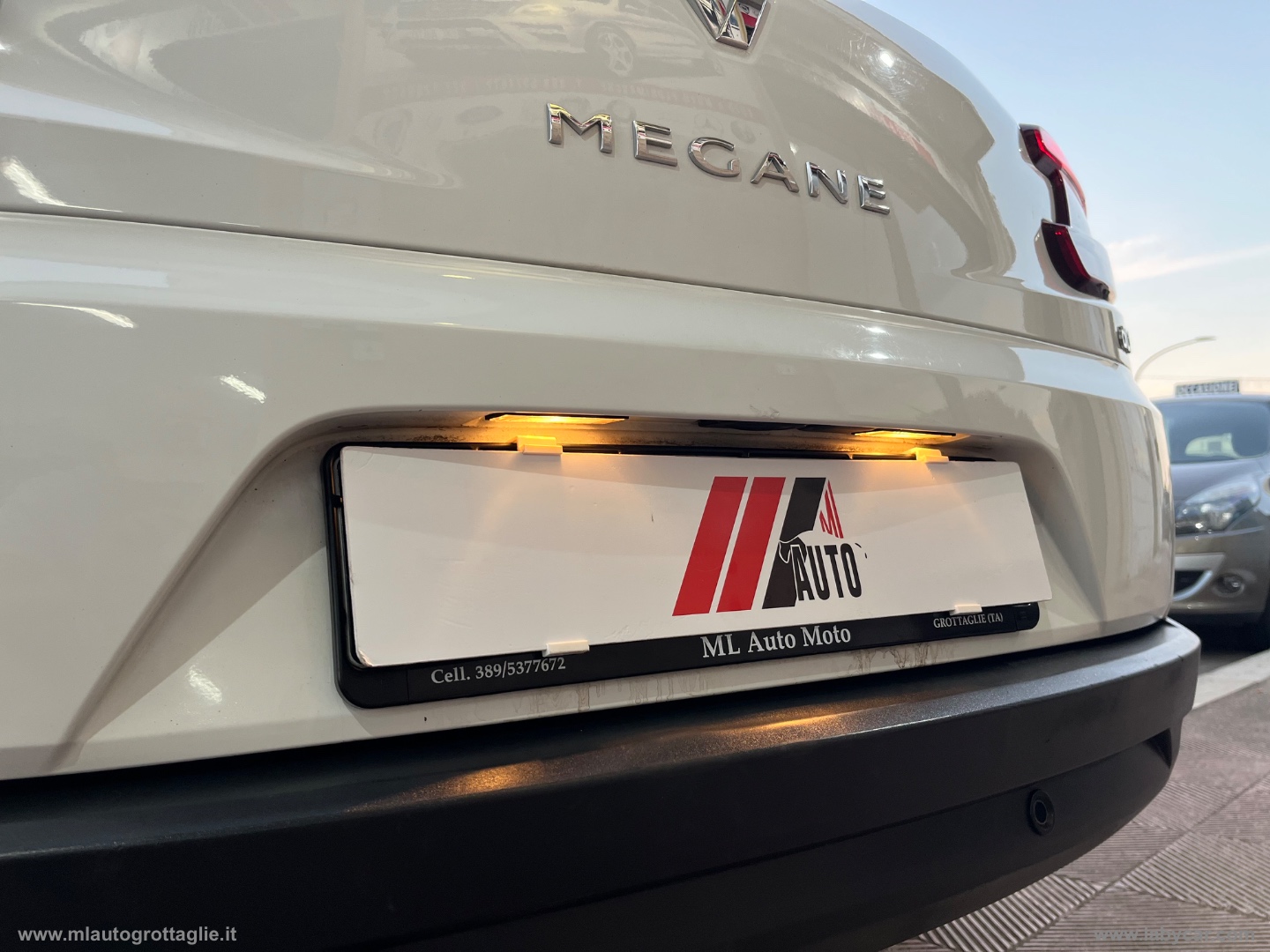 Mégane 1.5 dCi 110 CV SporTour Limited - immagine 9