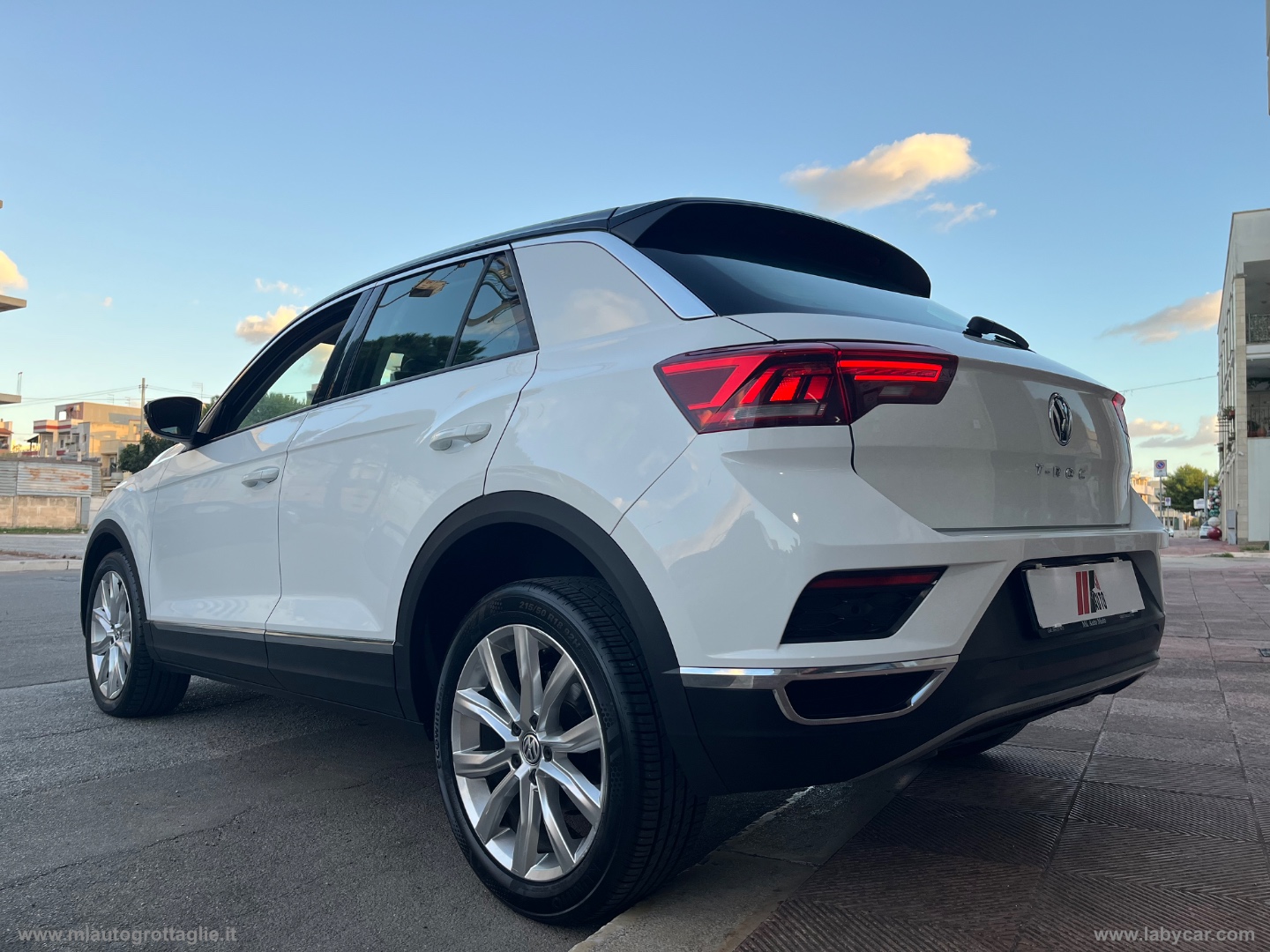 T-Roc 1.6 TDI SCR Advanced BlueMot.Tech. - immagine 9