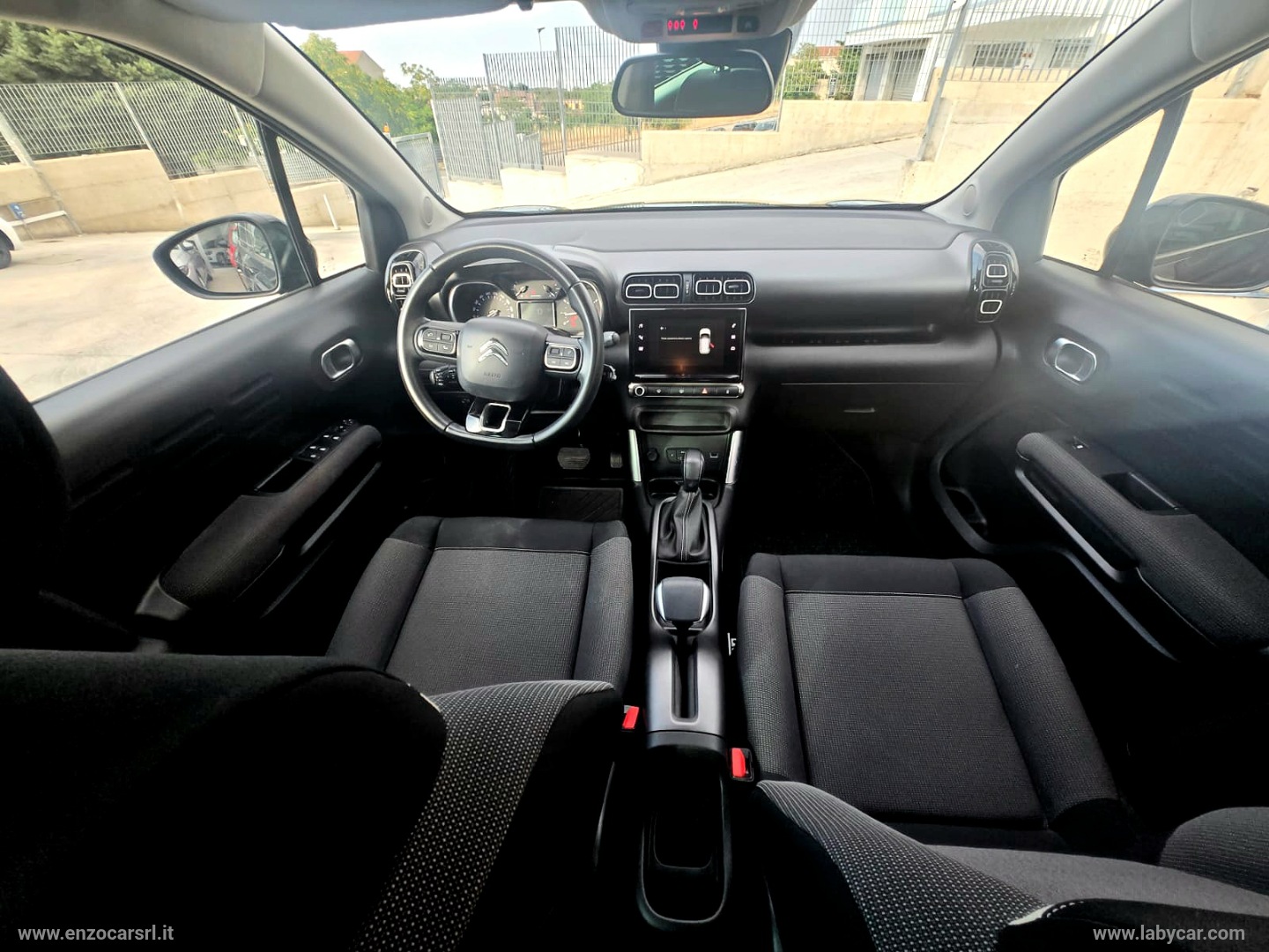 C3 Aircross BlueHDi 120 S&S EAT6 Shine 2020 - immagine 9